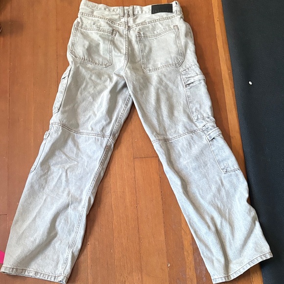 PacSun Relaxed Fit Cargo Jeans in Light Gray - Picture 2 of 2